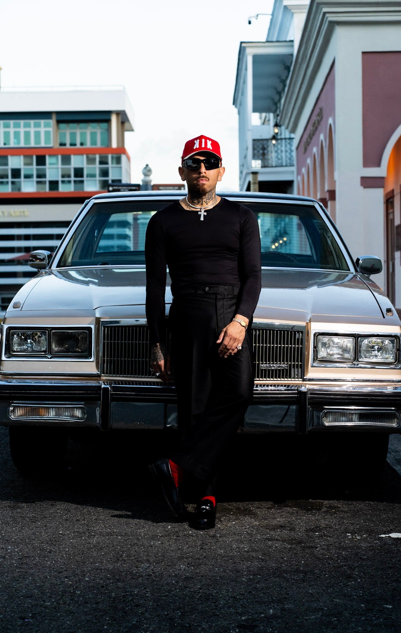 "Esthelita" Gorra K1K Snapback Premium Roja — Edición Limitada