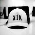 "SERAPHIM" Gorra K1K Snapback Premium Blanca